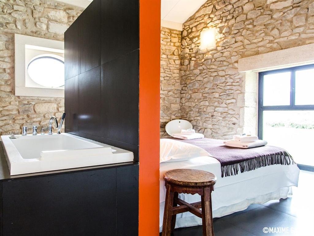 Chambres D'Hotes Chateau Beaupre Saint-Laurent-des-Arbres Buitenkant foto